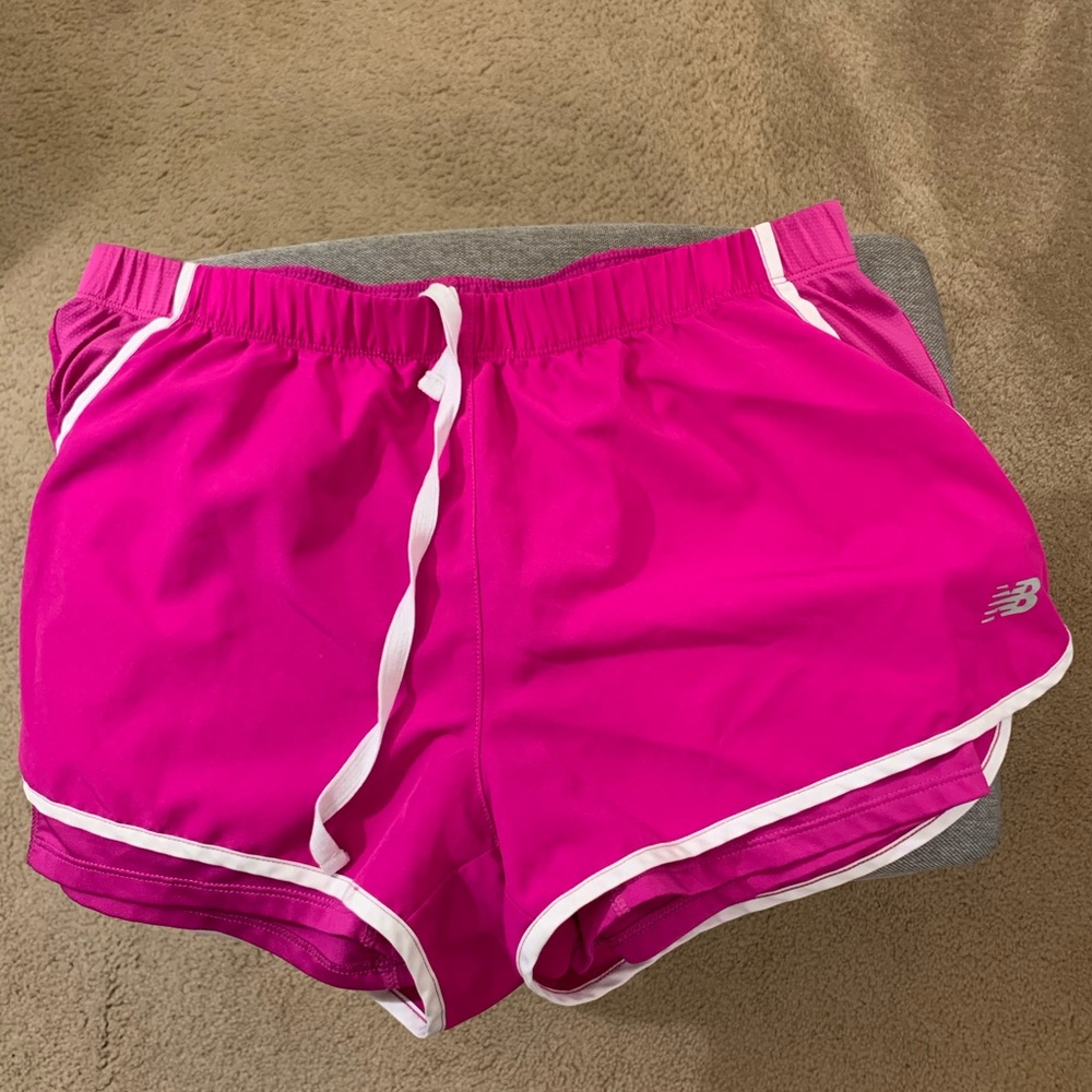 Women's Accelerate Stretch Woven Short 3 Inch